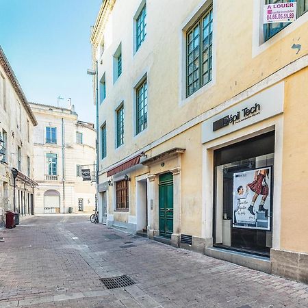 Calme Cocon Troglodyte Au Coeur De La Ville Apartment Nimes Exterior photo